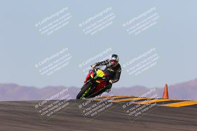 media/Dec-18-2022-SoCal Trackdays (Sun) [[8099a50955]]/Turns 9 and 10 Set 1 (1045am)/